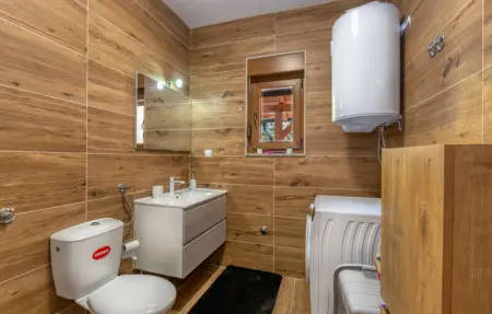 Location Maison 6 personnes à Perusic - Photo 34