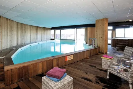 Residence Le Roc Belle Face 2, Appartement moderne dans résidence avec piscine, sauna et bain à remous - Photo 13