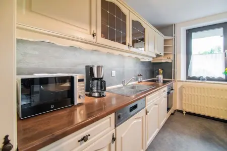 Charmante habitation avec Sauna infrarouge à Wirtzfeld - Photo 4