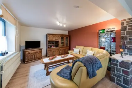 Charmante habitation avec Sauna infrarouge à Wirtzfeld - Photo 8