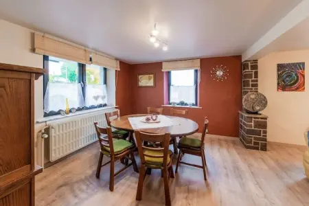 Charmante habitation avec Sauna infrarouge à Wirtzfeld - Photo 12