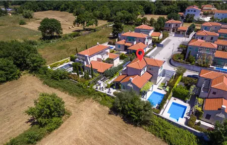 Location Maison 8 personnes à Liznjan - Photo 16