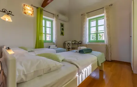 Location Maison 8 personnes à Liznjan - Photo 32