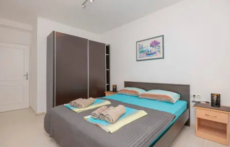 Location Maison 10 personnes à Vinjani Donji - Photo 28