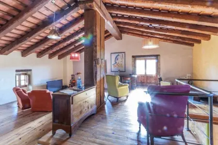 Cal Sant Miquel, Ferme accueillante près de Barcelone avec piscine privée - Photo 2