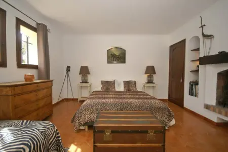 Villa Le Muy, Luxueuse villa avec jacuzzi chauffé, grand jardin entre le Muy et Sainte Maxime - Photo 16