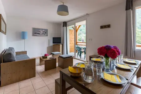 Résidence Le Belvédère 1, Appartement confortable avec piscine intérieure située au milieu des Pyrénées - Photo 2