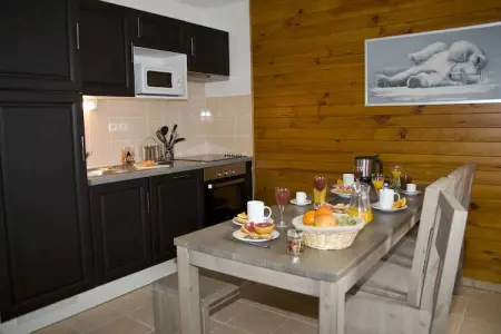 Résidence Le Belvédère 1, Appartement confortable avec piscine intérieure située au milieu des Pyrénées - Photo 4