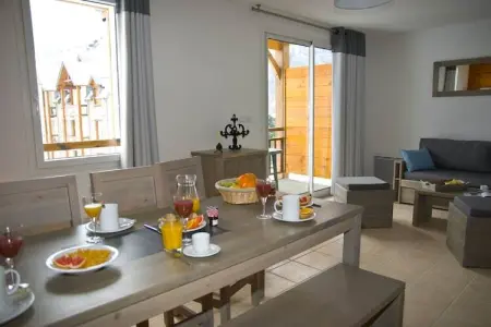 Résidence Le Belvédère 1, Appartement confortable avec piscine intérieure située au milieu des Pyrénées - Photo 12