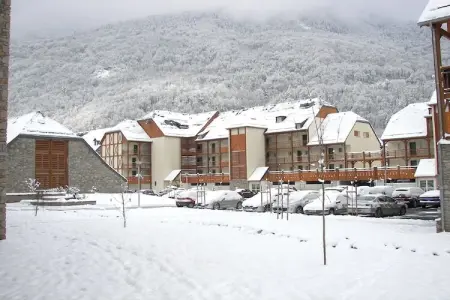 Résidence Le Belvédère 1, Appartement confortable avec piscine intérieure située au milieu des Pyrénées - Photo 22