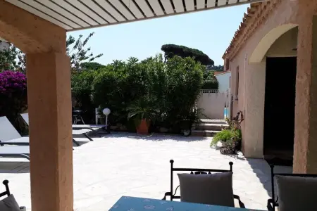 Doppelhaushälfte in Sainte-Maxime, Maison 6 personnes à Ste Maxime - Photo 14