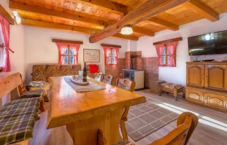 Location Maison 14 personnes à Gospic - Photo 3