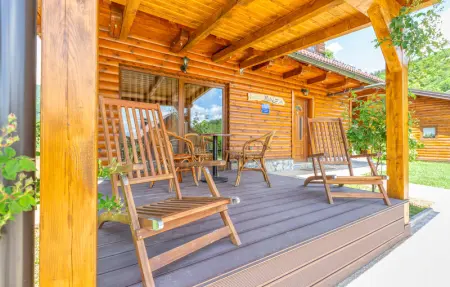 Location Maison 14 personnes à Gospic - Photo 15