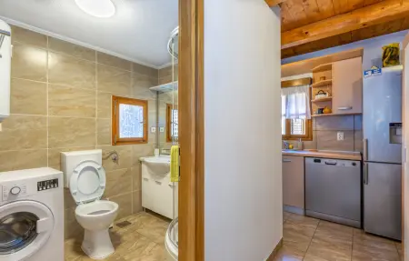 Location Maison 14 personnes à Gospic - Photo 26