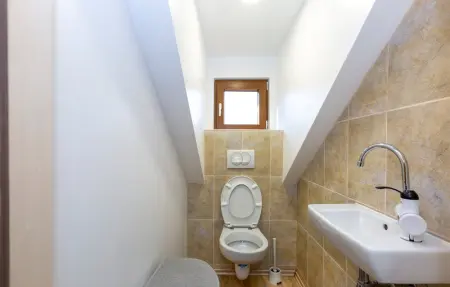 Location Maison 14 personnes à Gospic - Photo 38