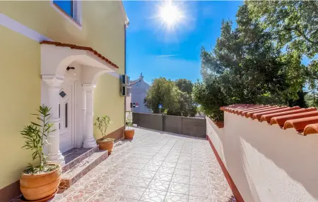 Location Maison 6 personnes à Dramalj - Photo 11