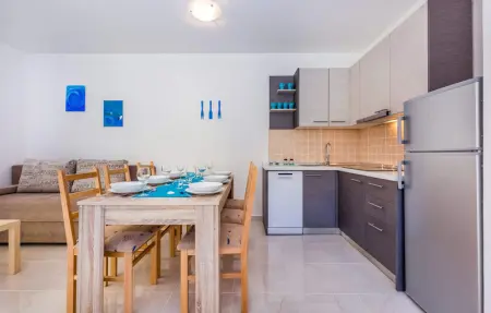 Location Maison 6 personnes à Dramalj - Photo 12