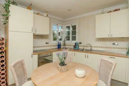 Villa La Brisa, Villa de luxe avec piscine privée et jacuzzi à L'Albir - Photo 3