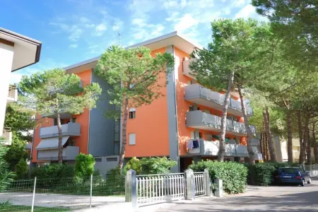 Appartement à Bibione, Apartment building Condominio Tiepolo e Tiziano BibioneB 32 - L879029