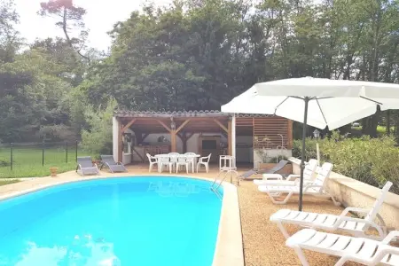 Maison de vacances Belves, Maison de vacances moderne avec utilisation de la piscine par le propriétaire - Photo 1