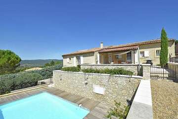 Top Villa 4 suites stunning view and walking distance village, Villa 8 personnes à Roussillon FR-84220-52