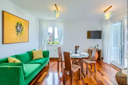 Apartment Kosirina, Appartement confortable avec piscine, jacuzzi et terrasse avec vue sur la mer! - Photo 1