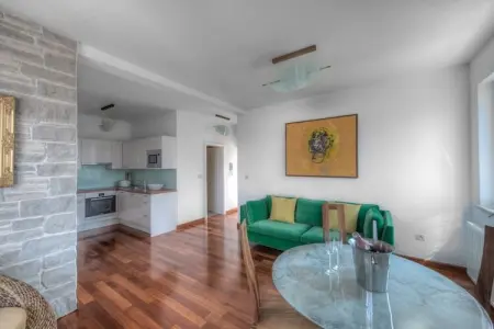 Apartment Kosirina, Appartement confortable avec piscine, jacuzzi et terrasse avec vue sur la mer! - Photo 3