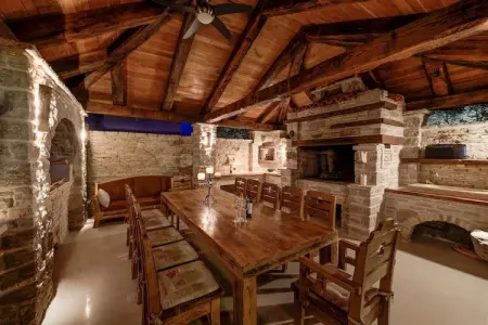 Apartment Kosirina, Appartement confortable avec piscine, jacuzzi et terrasse avec vue sur la mer! - Photo 10