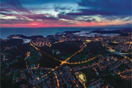 Apartment Pod Jasenovac, Appartement moderne avec piscine et jacuzzi extérieur! - Photo 32