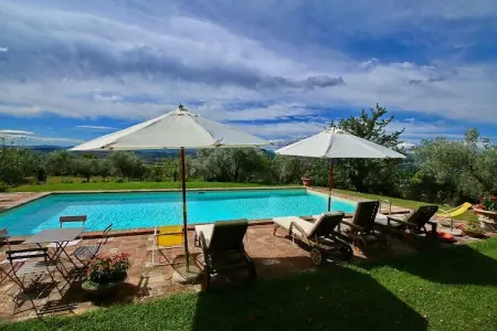 Bachi da Seta, Ferme rustique à Todi avec piscine - Photo 7