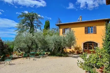 Bachi da Seta, Ferme rustique à Todi avec piscine - Photo 10