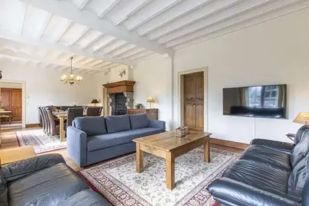 Les Genets, Luxueuse maison de vacances à Érezée avec jacuzzi - Photo 1