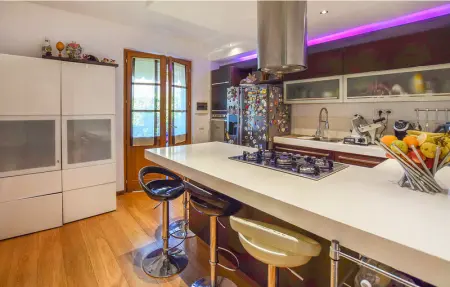 Location Maison 6 personnes à Massarosa - Photo 11