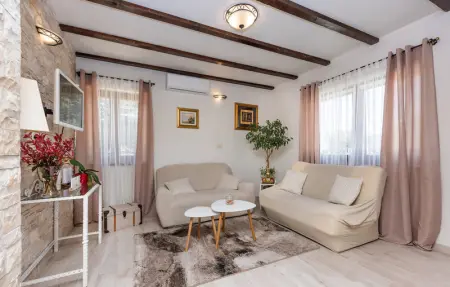 Location Maison 6 personnes à Bibinje - Photo 2