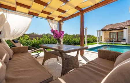 Location Maison 6 personnes à Bibinje - Photo 5