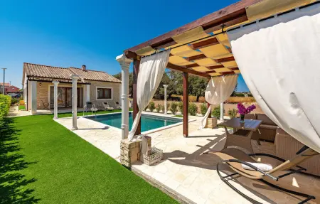 Location Maison 6 personnes à Bibinje - Photo 6