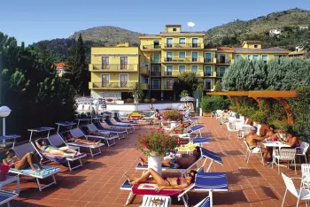 Apartamento en Pietra Ligure,Residence Morelli Pietra Ligure - B4 ILI02233-CYA N°879215