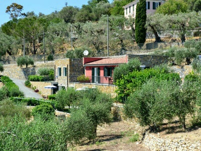 Villa Monte Calvario, Maison 4 personnes à Imperia IT1800.629.6