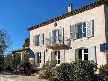 Location Villa à Salernes,La Bastide rose - N°827934