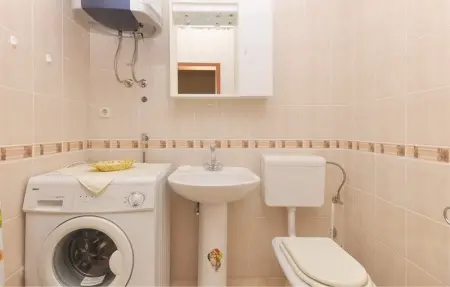 Location Appartement 3 personnes à Posedarje - Photo 16