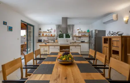 Location Maison 9 personnes à Zrnovnica - Photo 5