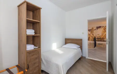 Location Maison 9 personnes à Zrnovnica - Photo 34