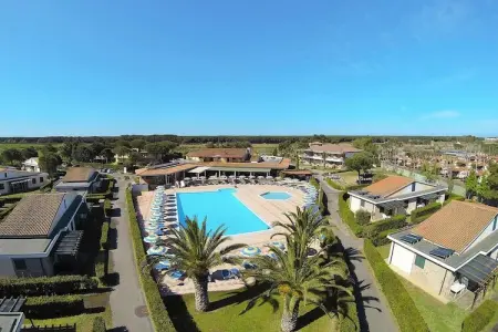 Appartement à Cecina Mare, Ferienanlage La Cecinella Villaggio Turistico Cecina Mare Typ Mono A-Resid/piano terra o 1 piano-terrazza/balcone - L879395