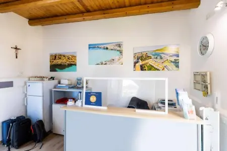 Plaia Resort 1, Maison de vacances rafraîchissante à Favignana avec piscine - Photo 14