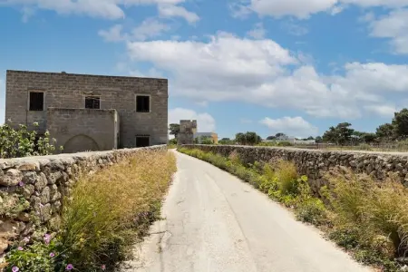 Plaia Resort 1, Maison de vacances rafraîchissante à Favignana avec piscine - Photo 26