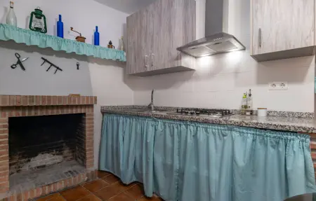 Location Maison 7 personnes à Sayalonga - Photo 18