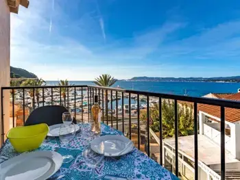 Haus in Saint Cyr sur Mer La Madrague,La Corniche FR8341.164.2 N°829393