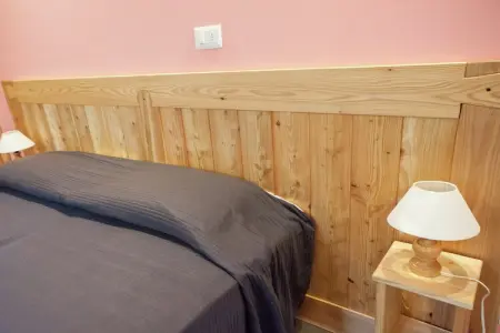 Chalet Antey Grande Diciotto, Le chalet se trouve dans un quartier calme et ensoleillée de Antey Saint-André. - Photo 19