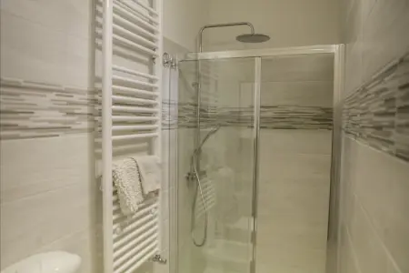 Chalet Antey Grande Diciotto, Le chalet se trouve dans un quartier calme et ensoleillée de Antey Saint-André. - Photo 24