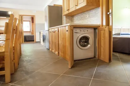 Chalet Antey Grande Diciotto, Le chalet se trouve dans un quartier calme et ensoleillée de Antey Saint-André. - Photo 28